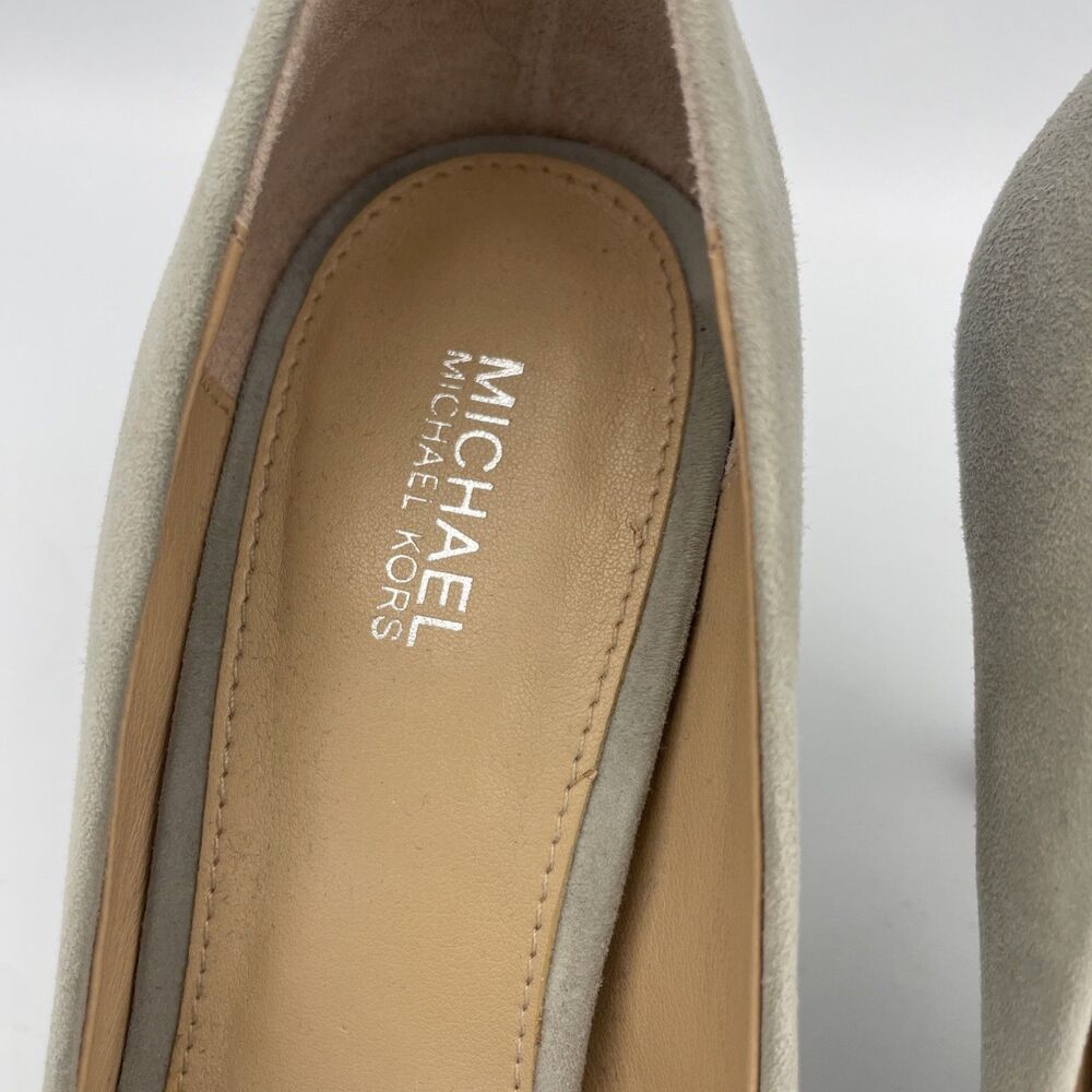 Michael Kors Dorothy Flex Pump Heels Size 7.5 Grey Suede Slip On Pointy Toe Shoe - Picture 4 of 9